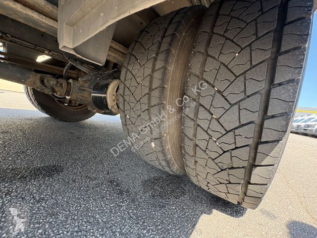 Furgoneta Mercedes 815*Bordwände*3-Sitzer*Euro...