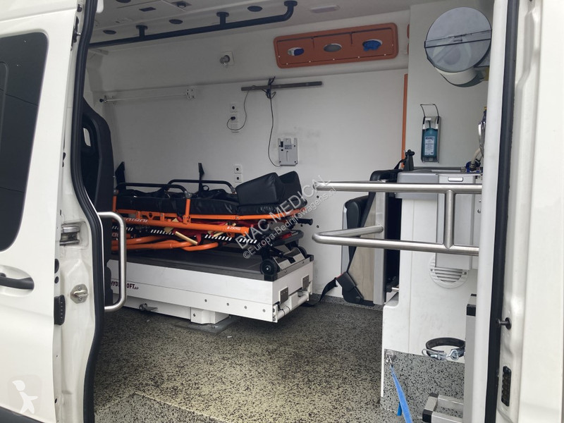 Furgoneta Mercedes 416 CDI Ambulance