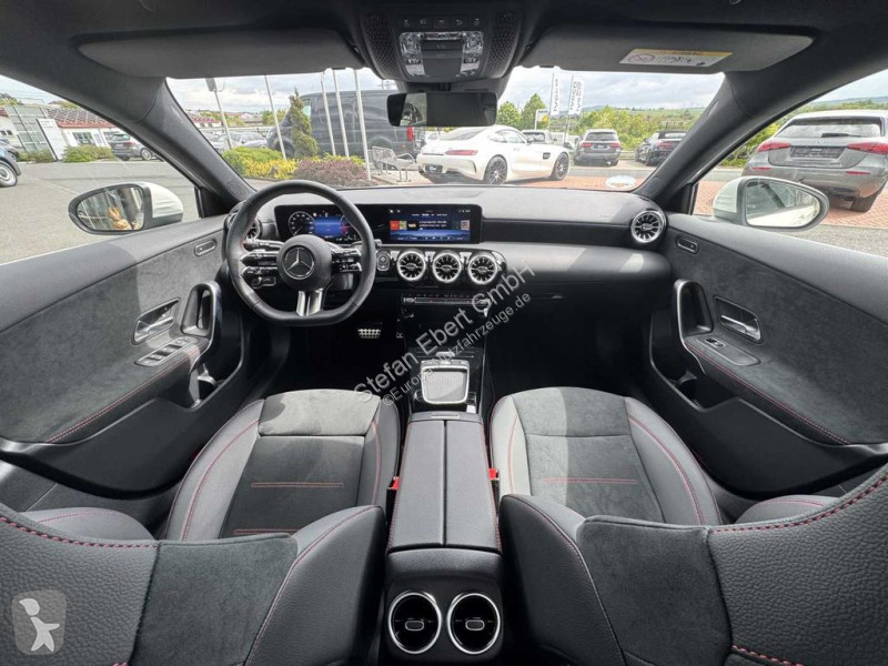 Užitkové vozidlo Mercedes A d...