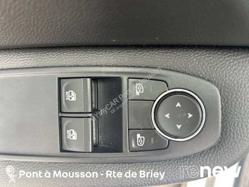 Véhicule utilitaire Renault Clio TCe 90