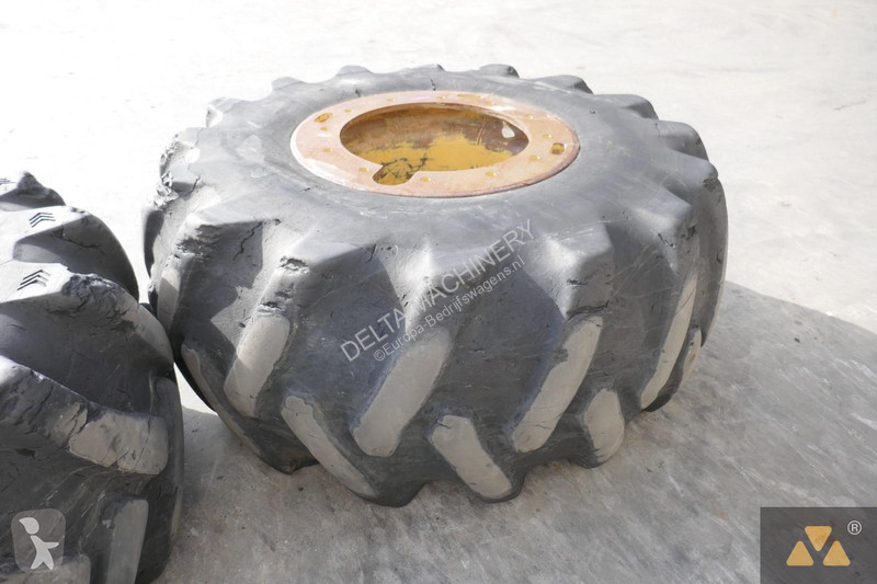 Véhicule utilitaire Caterpillar Wheel GP 30.5L-32
