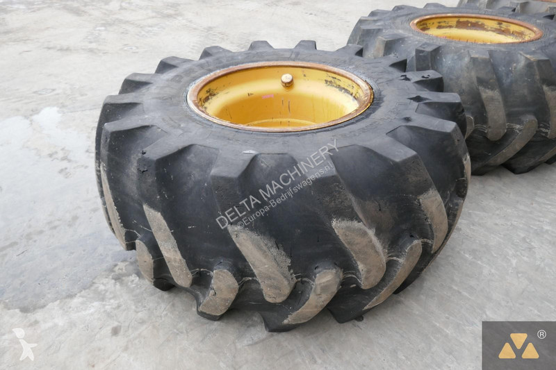 Véhicule utilitaire Caterpillar Wheel GP 30.5L-32