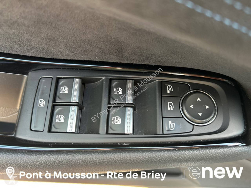 عربة نفعية Renault Espace E-Tech hybrid 200