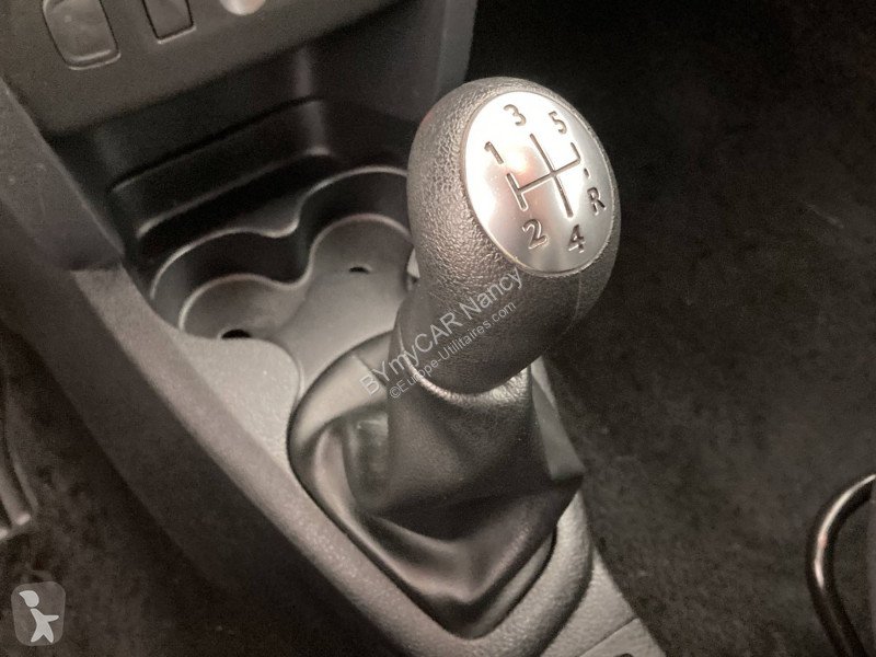 Autoutilitară Dacia Sandero SCe 75