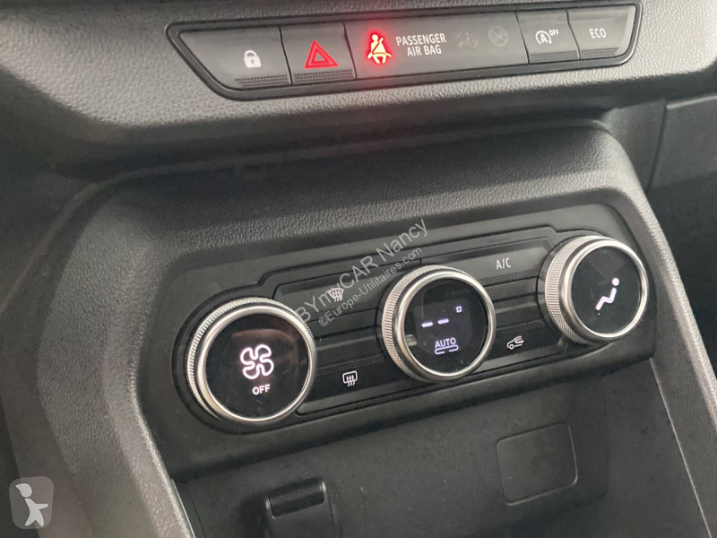 Veículo utilitário Dacia Sandero ECO-G 100