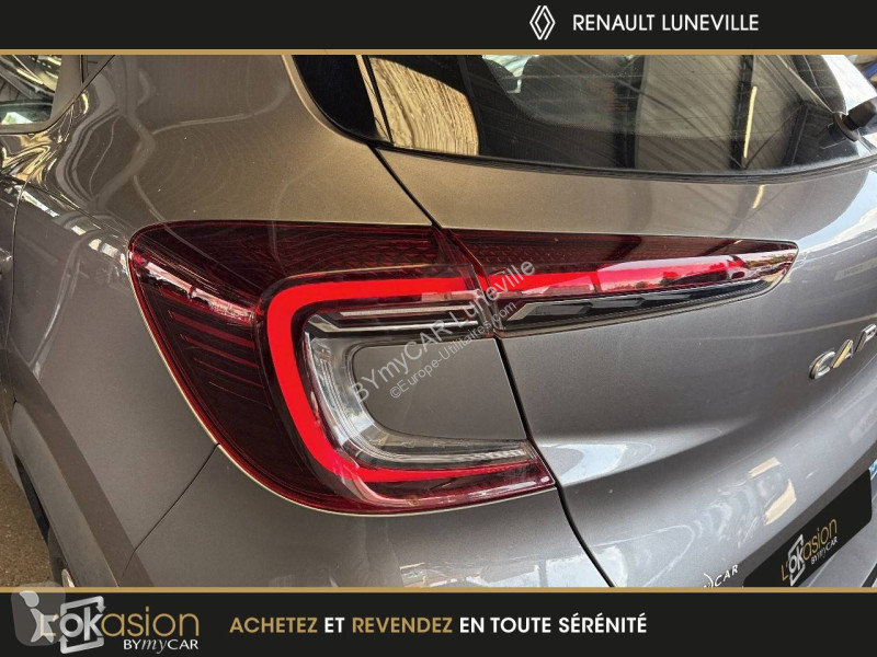 Véhicule utilitaire Renault Captur TCe 140 - 21