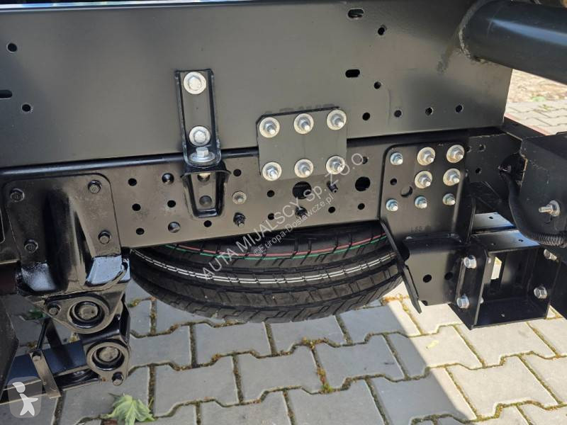 Véhicule utilitaire Mitsubishi Fuso
