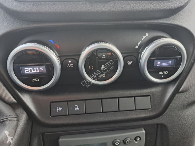 Veicolo commerciale Iveco 35S18 A8 180CV 3L...