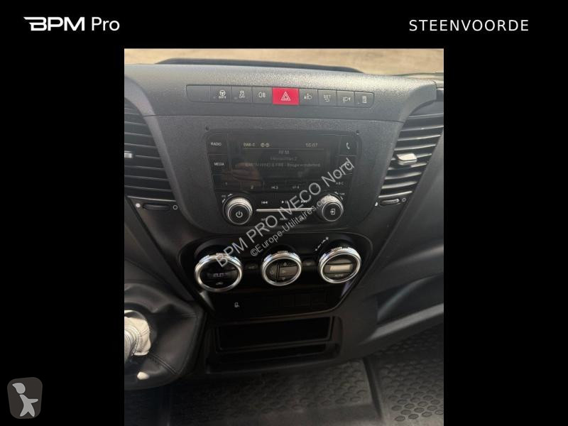 Veículo utilitário Iveco CCb 35C16H empattement...