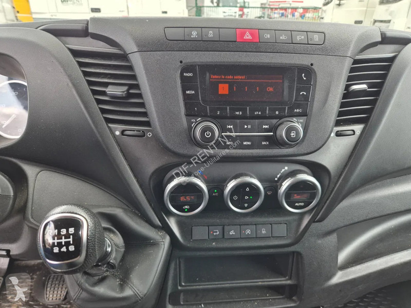 Veicolo commerciale Iveco 35 C 14