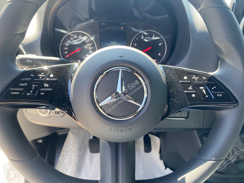 Véhicule utilitaire Mercedes Telaio Traz. Post