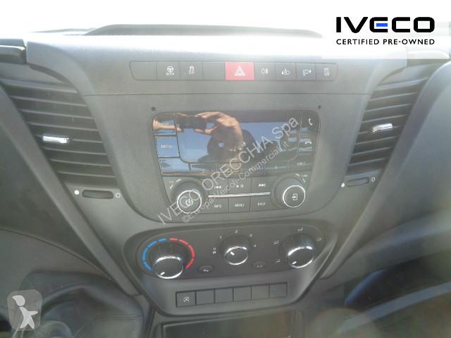 Véhicule utilitaire Iveco DAILY 35C16 - 3750