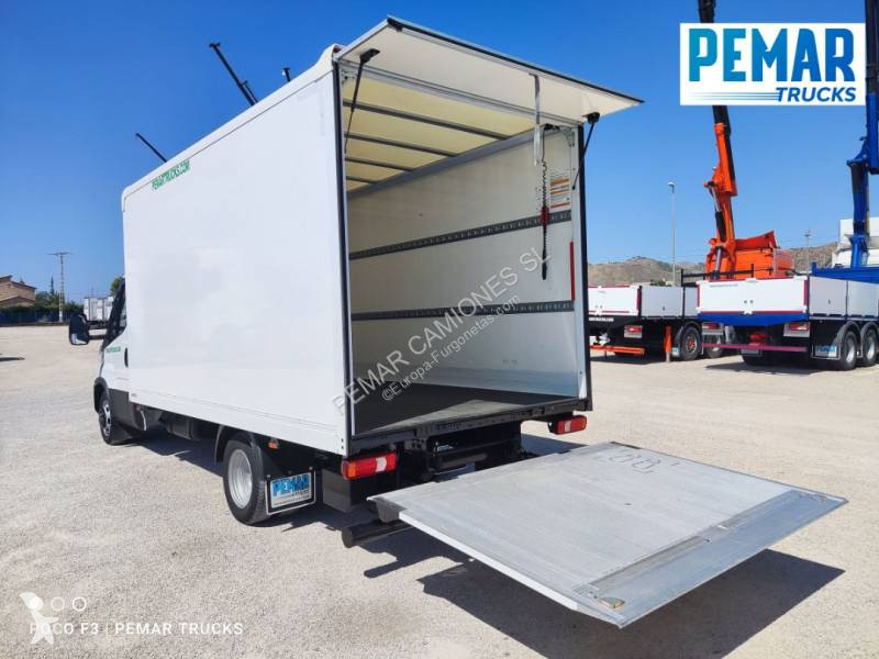 Furgoneta Iveco