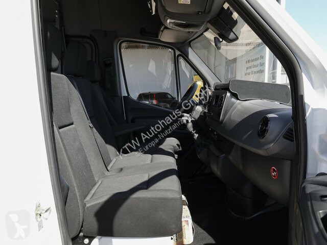 Autoutilitară Mercedes 314 CDI...