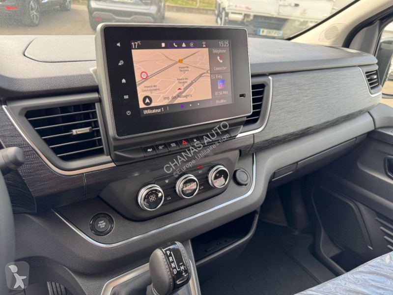 Veicolo commerciale Renault L2H1 3T BLUE DCI...