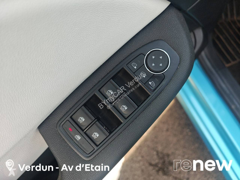 Véhicule utilitaire Renault Clio E-Tech 140 - 21N