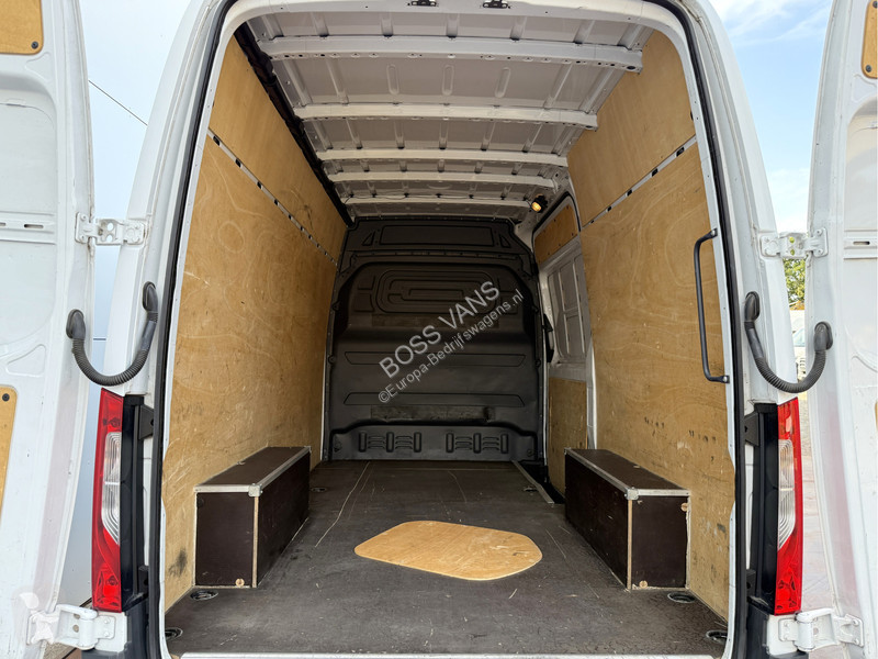 Autoutilitară Mercedes 314 2.2 CDI L2H2 Climate...