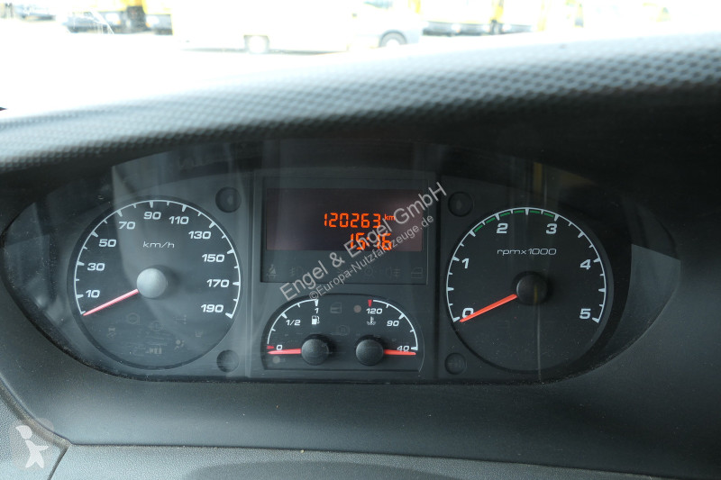 Furgoneta Iveco Daily 35 S11 C30C AUTOMATIK...