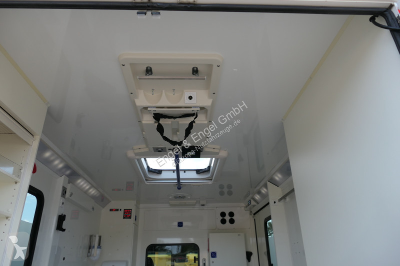 Nyttofordon Mercedes 319 Sprinter 6-Zylinder...