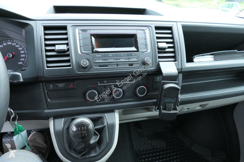 Autoutilitară Volkswagen T6 Lang Transporter...