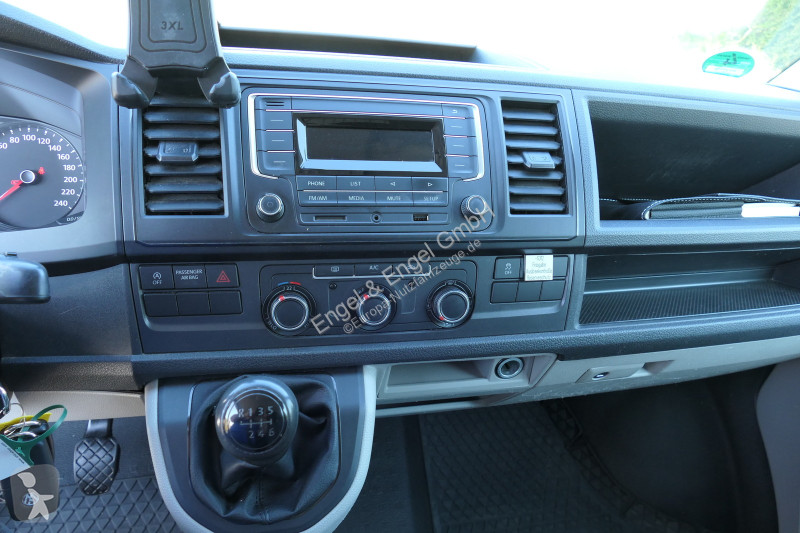 Autoutilitară Volkswagen T6 Lang Transporter...