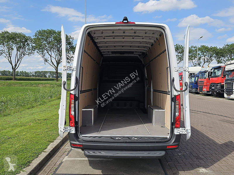 Užitkové vozidlo Mercedes 317 L3H2 Maxi Mbux