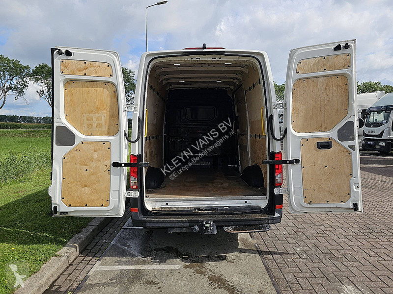 Véhicule utilitaire Volkswagen 35 2.0 TDI 177...