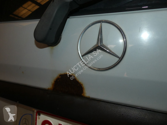 Véhicule utilitaire Mercedes 111 CDI