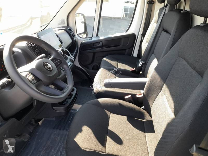 Véhicule utilitaire Opel