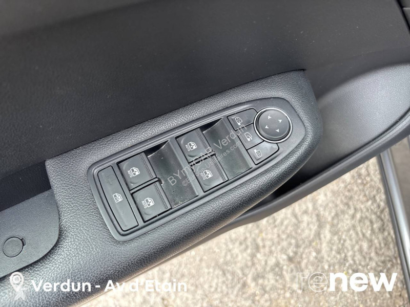 Véhicule utilitaire Renault Arkana mild hybrid...