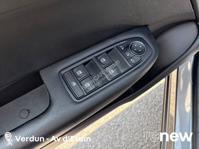 Véhicule utilitaire Renault Arkana mild hybrid...