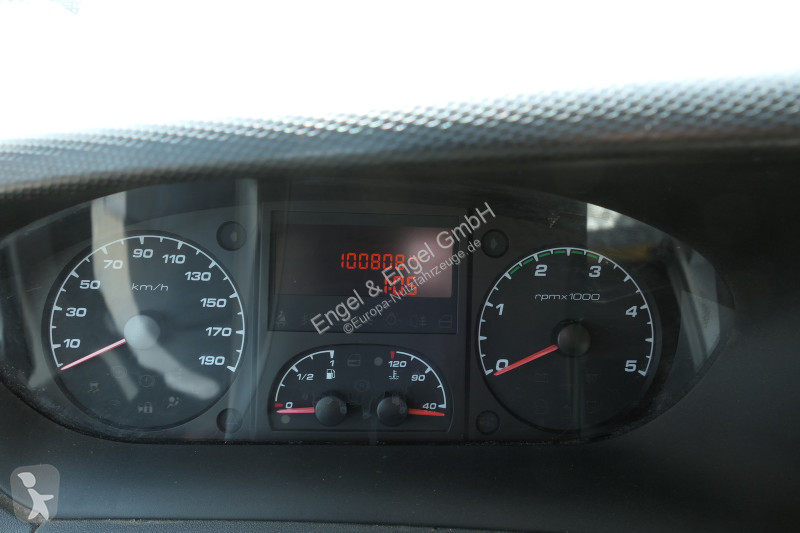 Veicolo commerciale Iveco Daily 35 S11 C30C...