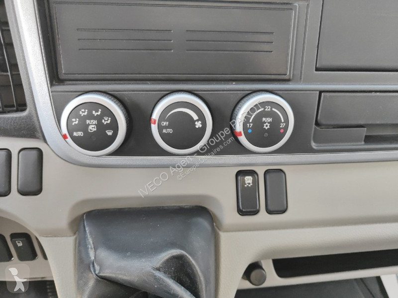 Véhicule utilitaire Fuso 3C15 Empattement 34