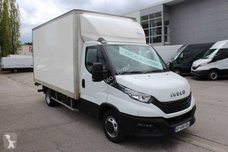 Furgoneta Iveco