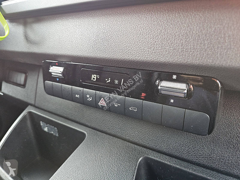 Nyttofordon Mercedes 317 laadklep EURO6