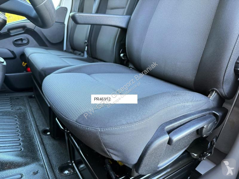 Autoutilitară Renault 145 DCI