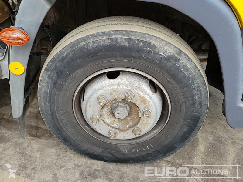 Furgoneta Iveco 100E18
