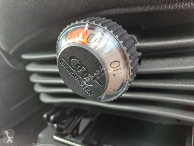 Furgoneta Iveco 35C18 180CV 3L ALUMINIUM 3M80...