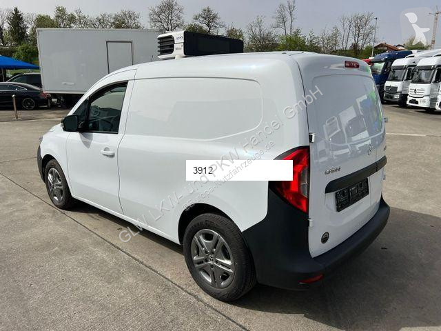 Veículo utilitário Mercedes CITAN 110 CDI