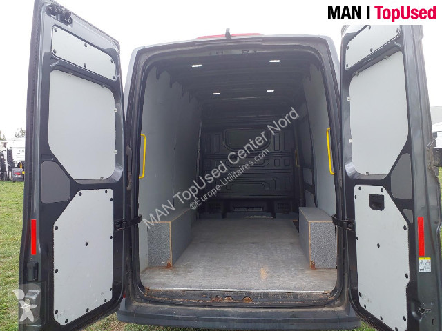 Autoutilitară MAN TGE 3.180 4X2F SB