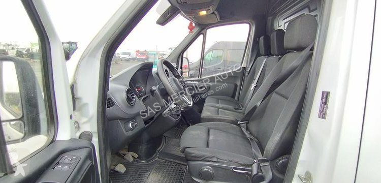 Véhicule utilitaire Mercedes clc