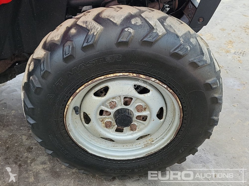 Veicolo commerciale  TRX420FM