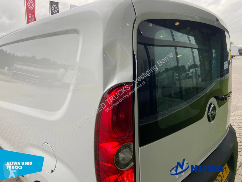 Užitkové vozidlo Opel Airco + Trekhaak
