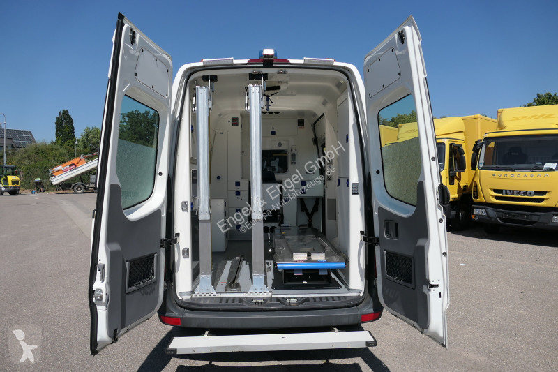 Véhicule utilitaire Mercedes Sprinter 316 CDI...