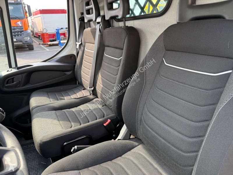Veicolo commerciale Iveco Iveco 35S14...