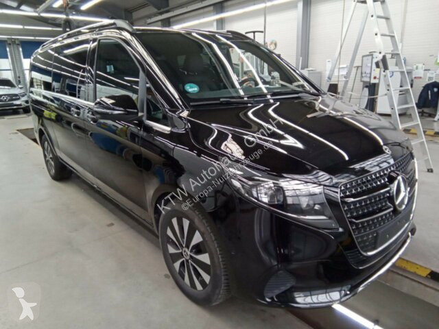 Autoutilitară Mercedes