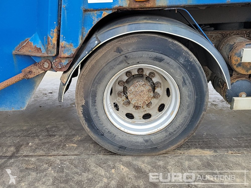 Autoutilitară  Elite 2