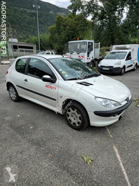 Véhicule utilitaire Peugeot 206