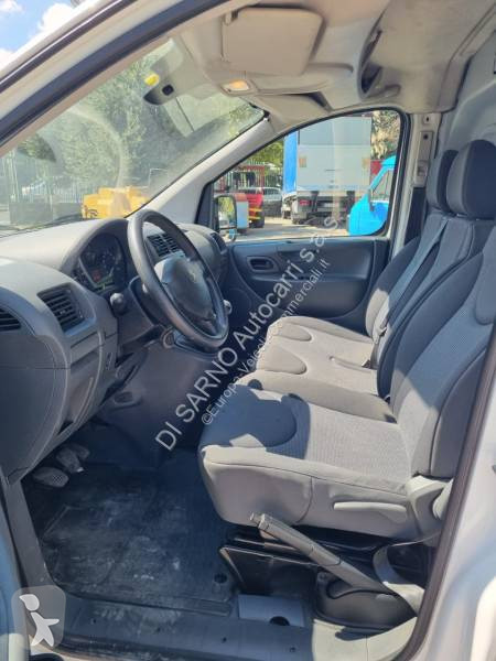 Autoutilitară Peugeot