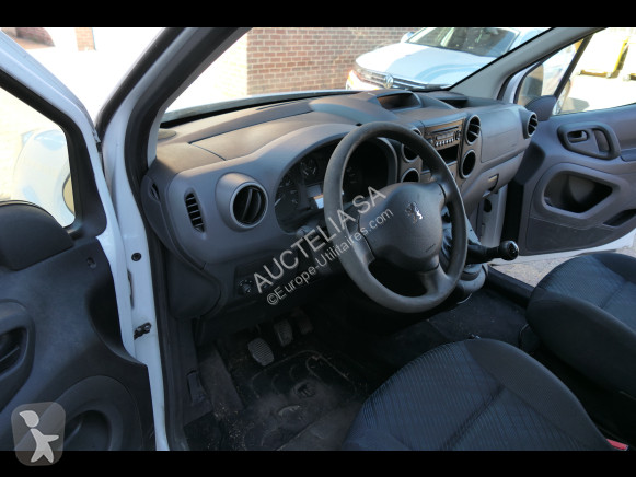 Autoutilitară Peugeot